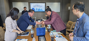 전북 펀드 발굴 기업 세계 무대서 경쟁력 입증 - 뉴스 썸네일 이미지